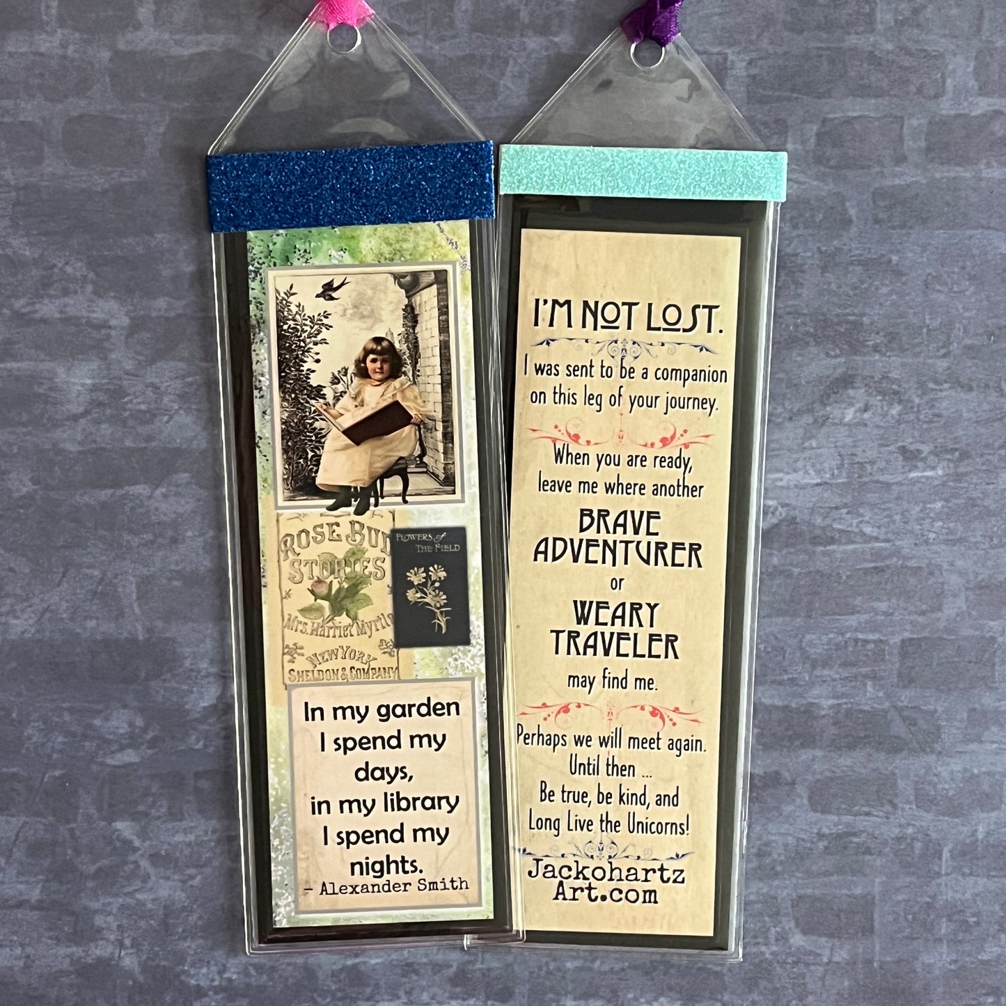Traveling Bookmarks